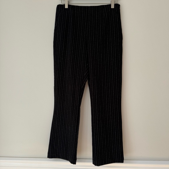 GAP Charcoal Black Pinstripe Cropped Flare Trousers Dress Pants Sz 6 - Picture 1 of 12